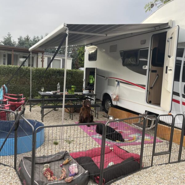 Obytné auto - jedkamchces.cz