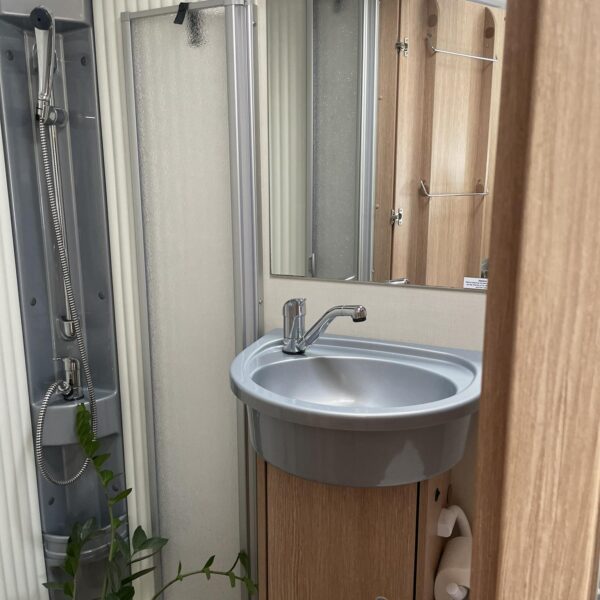 Obytné auto - jedkamchces.cz